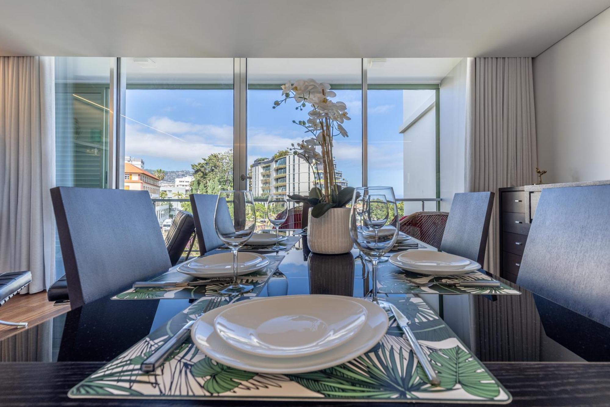Vista Savoy By Rmz Apartment ฟุงชาล ภายนอก รูปภาพ