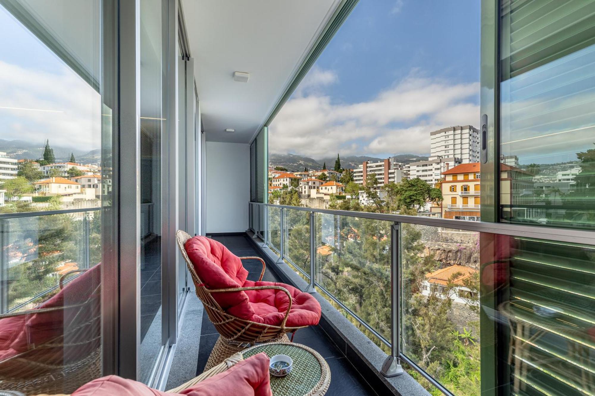 Vista Savoy By Rmz Apartment ฟุงชาล ภายนอก รูปภาพ