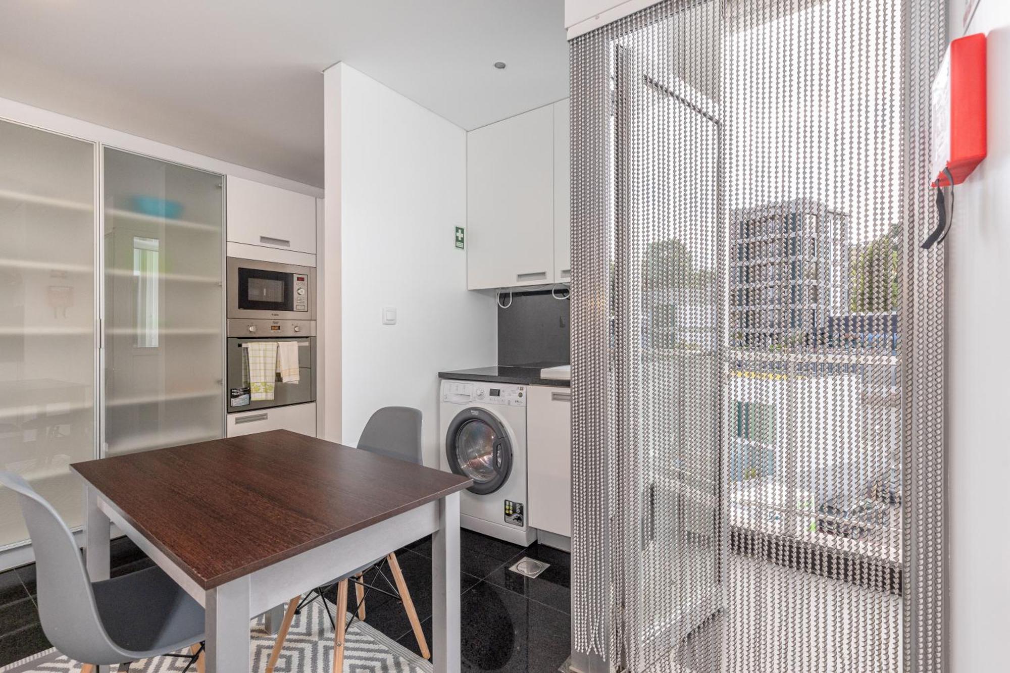 Vista Savoy By Rmz Apartment ฟุงชาล ภายนอก รูปภาพ