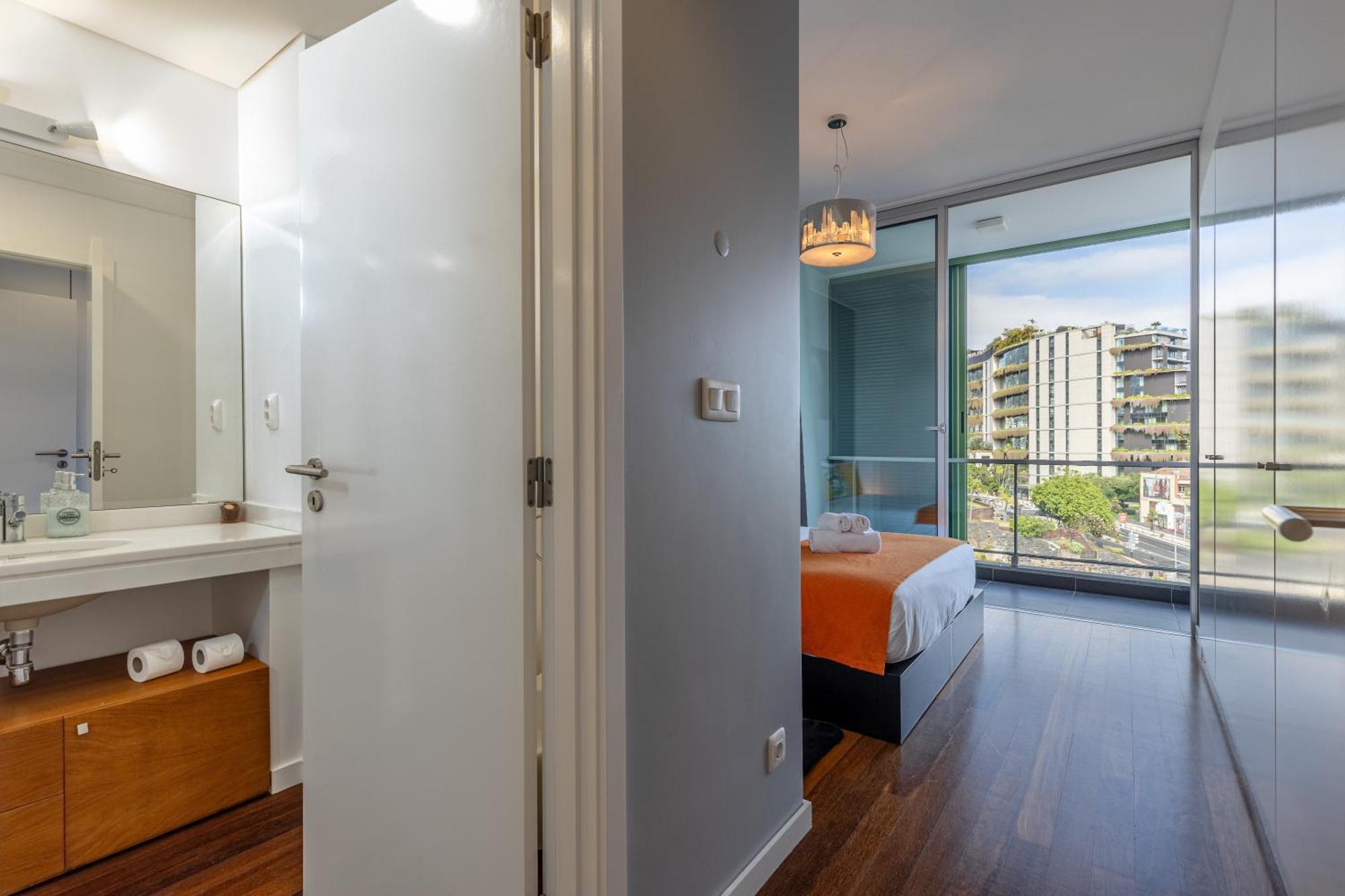 Vista Savoy By Rmz Apartment ฟุงชาล ภายนอก รูปภาพ