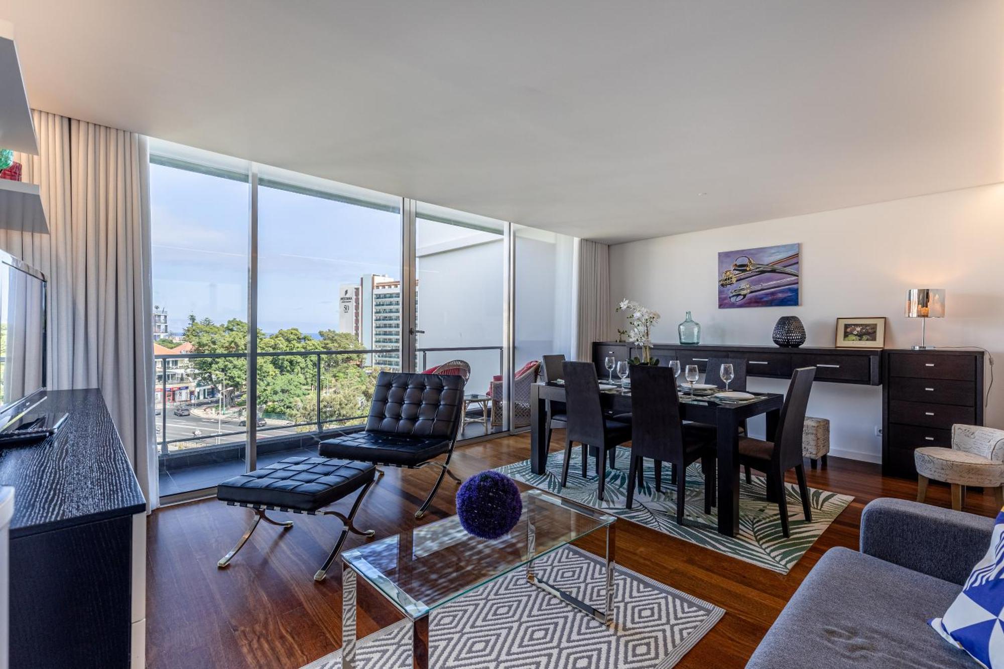 Vista Savoy By Rmz Apartment ฟุงชาล ภายนอก รูปภาพ