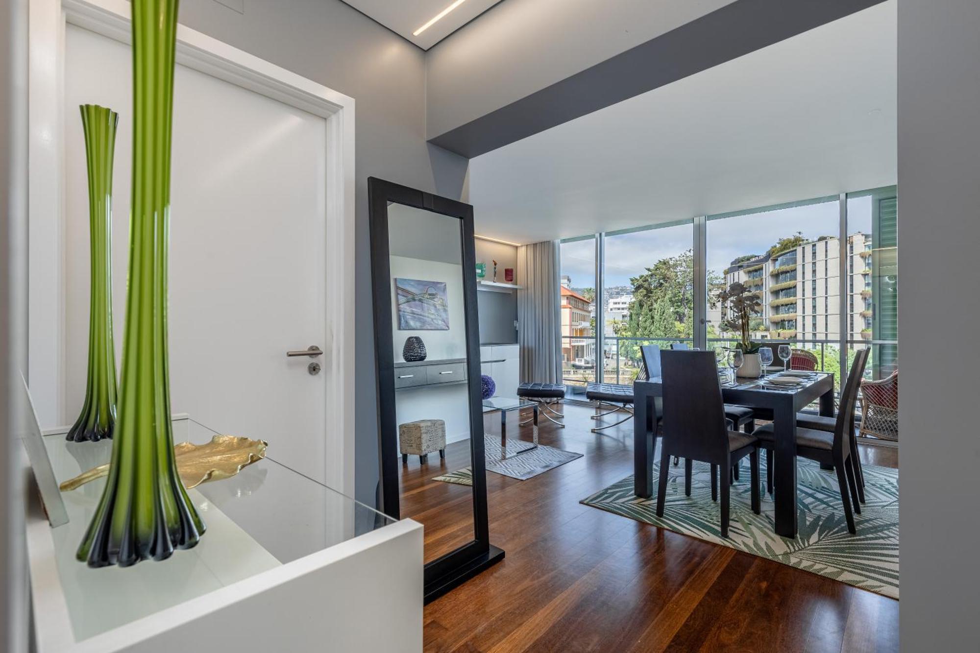 Vista Savoy By Rmz Apartment ฟุงชาล ภายนอก รูปภาพ